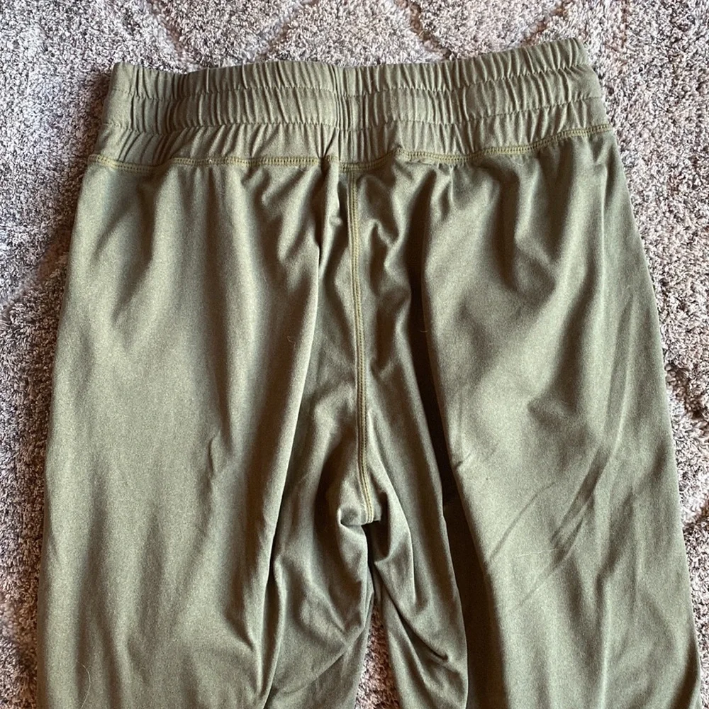 Senita • Weekend Joggers - Picture 5 of 5